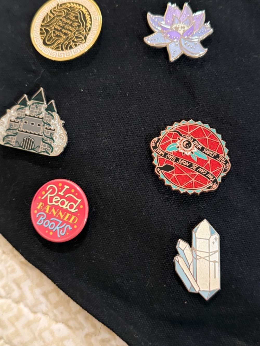 Bookish Themed Pins - Picture 3 of 4